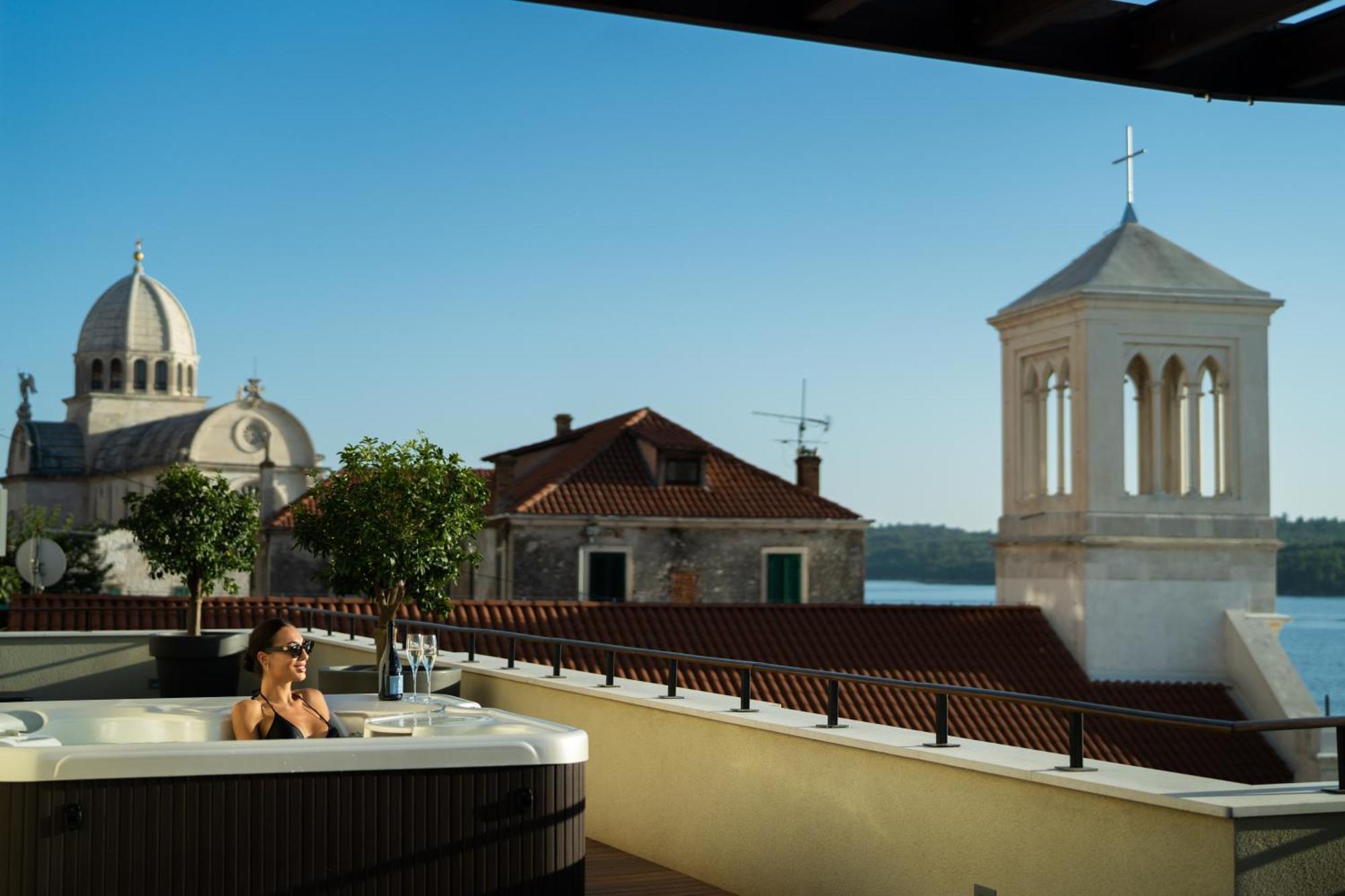 Armerun Heritage Hotel & Residences شيبينيك الغرفة الصورة